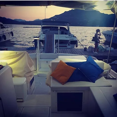 Dream Boat Di Roberto Mossone * Porto Rotondo