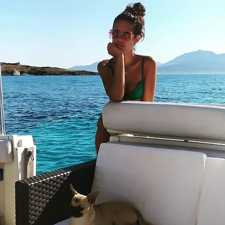 Dream Boat Di Roberto Mossone *